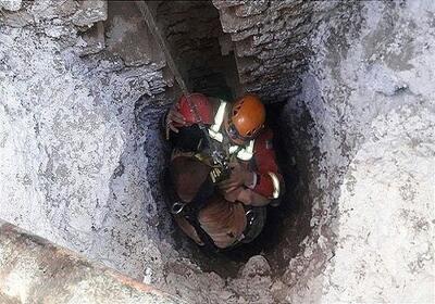 مرگ کارگر جوان در عمق چاه / زنده زنده دفن شد