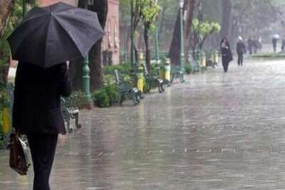از فردا؛ رگبار باران همراه با وزش باد شدید درآسمان تهران/  هوا سردتر می شود