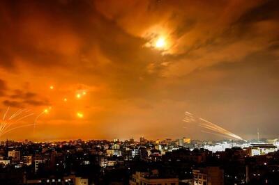 عکسی از وضعیت آسمان ایران پس از حمله دیشب