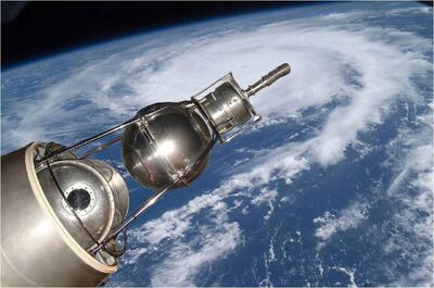 امروز در فضا: اسپوتنیک 2 از مدار سقوط کرد
