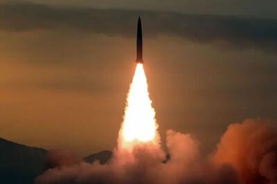 ببینید | تصاویری از موشک‌های ایرانی در آسمان ارومیه