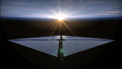 پرواز فضاپیمای بادبانی در خلا / عکس