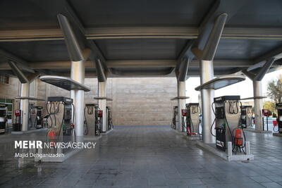 پمپ بنزین های خلوت در شهرهای آذربایجان غربی