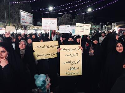 تجمع حمایتی مردم قوچان از حمله شب گذشته سپاه پاسداران