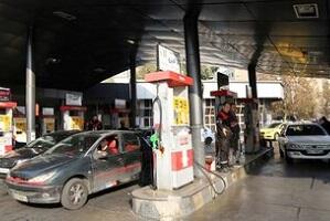 واکنش به صف های طولانی پمپ بنزین در تهران