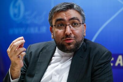 نماینده مجلس: هدف ایران جنگ گسترده نیست، نشان دادن قدرت نظامی است