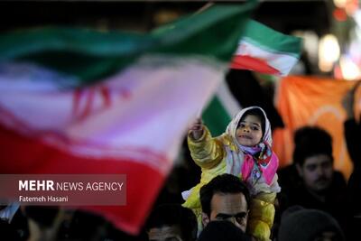 تجمع مردم مشهد در حمایت از عملیات «وعده صادق»