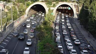 ترافیک سنگین در بزرگراه ها و معابر تهران