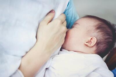 شیر مادر چه تاثیری بر میزان افزایش و کاهش زردی نوزاد دارد ؟!