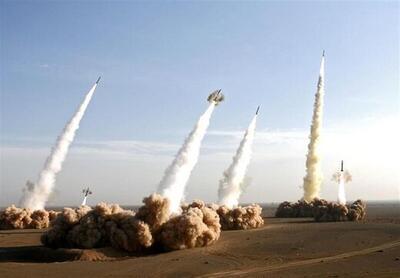 (تصویر) دست نوشته‌های روی موشک‌های ایران پیش از شلیک به اسرائیل