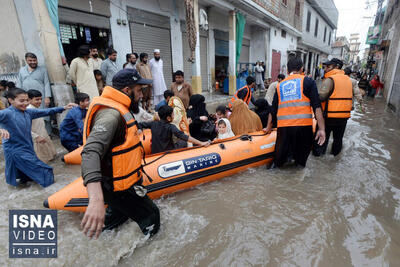 ویدیو/ کشته شدن ۳۹ پاکستانی بر اثر رعد و برق و باران شدید