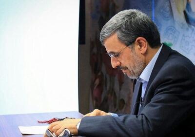 واکنش محمود احمدی‌نژاد به حمله موشکی ایران