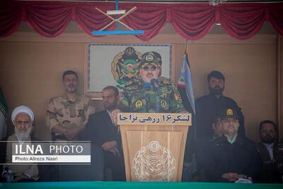 نیروهای جان برکف ارتش تحت فرمان رهبری از ایران دفاع می کند