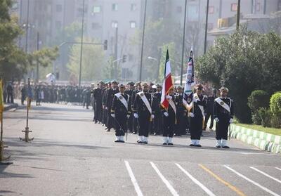 مراسم رژه نیروهای مسلح در رشت برگزار شد+تصاویر - تسنیم