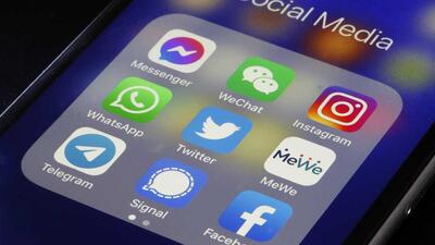 درس مهم برنامه اسکار مهران مدیری : فیلترینگ شبکه‌های اجتماعی هیچ کاربردی ندارد...