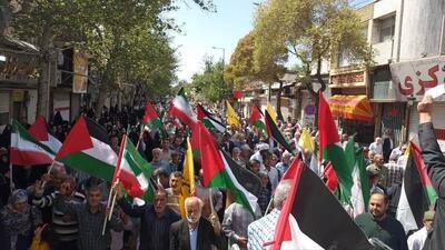 راهپیمایی مردم قزوین در حمایت از عملیات وعده صادق