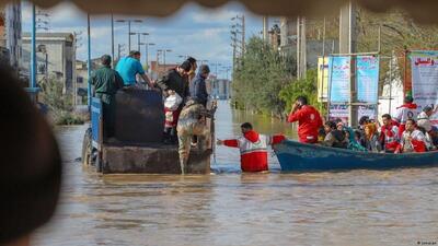 خدمات رسانی به ۱۰هزار حادثه‌دیده در پی سیل و آبگرفتگی | عملیات امدادرسانی در ۴ استان
