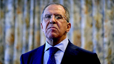 وزیر خارجه روسیه: مسکو از طریق کانال‌های دیپلماتیک به تل‌آویو اطلاع داده که تهران خواهان افزایش درگیری نیست/ اظهارات مبنی بر تغییر دکترین هسته‌ای ایران برای منحرف کردن توجهات از جنگ اسرائیل علیه نوار غزه است