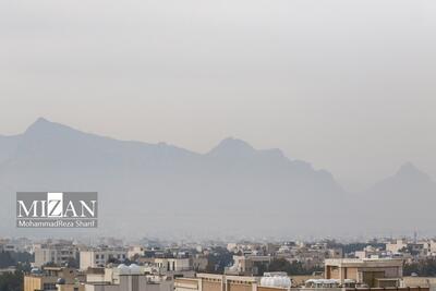 شنیده شدن صدای شدید در شرق اصفهان، مربوط به شلیک پدافند هوایی اصفهان به یک شیء مشکوک بوده است/ بازگشت پروزهای فرودگاه‌ها به حالت عادی