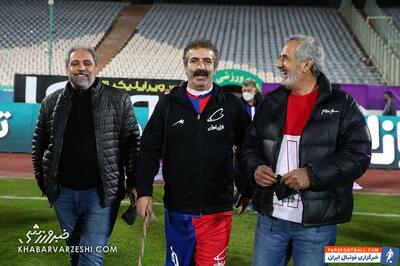 این دو نفر دنبال رفتن گل‌محمدی از پرسپولیس بودند/ آقای پروین، در مراسم آقای زنوزی چکار داشتید؟ - پارس فوتبال | خبرگزاری فوتبال ایران | ParsFootball