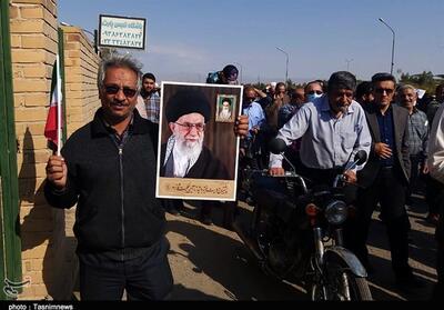 راهپیمایی سمنانی‌ها در حمایت از عملیات وعده صادق+فیلم - تسنیم