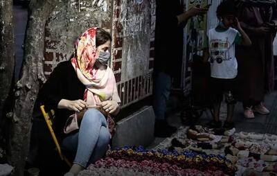 ویدئو| گزارشی‌ از مشکلات دختران دستفروش در تهران