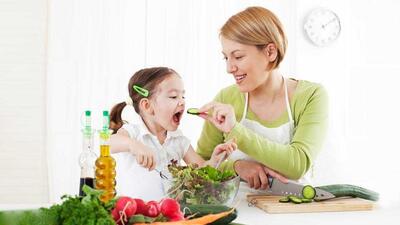 ببینید | اصول داشتن یک تغذیه سالم و مفید برای خانواده - اندیشه معاصر