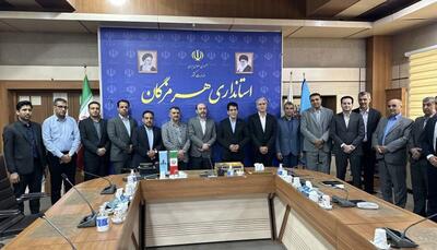 قرارداد سایت پالایشگاه اصفهان در هرمزگان امضاء شد