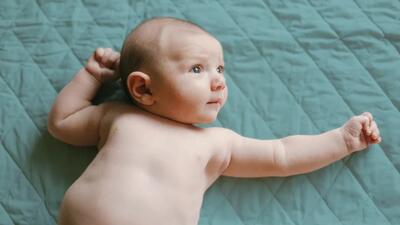 بهترین روش های خانگی برای درمان بثورات گردن نوزاد