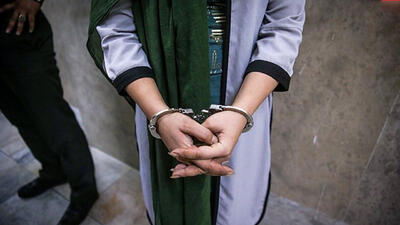 دختر فراری سارق خودروهای پایتخت بود | دستگیری هنگام دور دور کردن با پسر غریبه