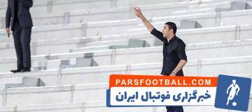 عکس| پرواز نکونام روی سکوها - پارس فوتبال | خبرگزاری فوتبال ایران | ParsFootball