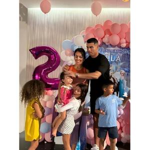 ویدئوی وایرال شده جشن تولد دختر رونالدو | رویداد24