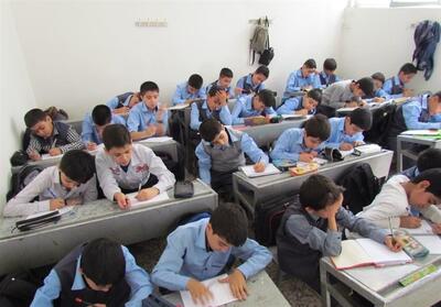 تحصیل 1100 ‌دانش‌آموز در یک شیفت مدارس فردیس! - تسنیم