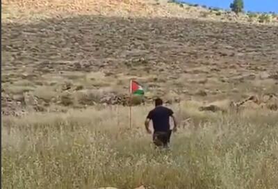 (ویدیو) لحظه انفجار بمب کارگذاشته شده در کنار پرچم فلسطین