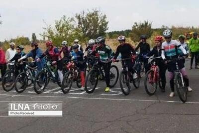 برگزاری همایش بزرگ دوچرخه سواری در آبیک