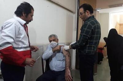 تزریق واکسن مننژیت ۱۲۰ نفر از زائران حج در استان ایلام انجام شد