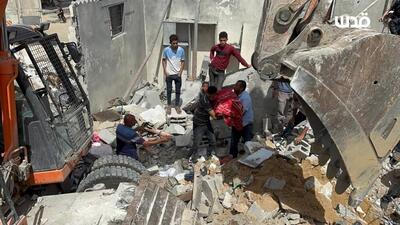 مدیر دفتر اطلاع‌رسانی غزه: احتمالا ۷۰۰ شهید در گورهای جمعی مجتمع الناصر باشند