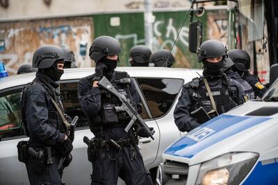 پلیس آلمان با معترضان به ارسال سلاح به اسرائیل درگیر شد/ ویدئو