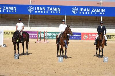 برترین های مسابقات پرش با اسب فصل بهار ۱۴۰۳ اصفهان معرفی شدند