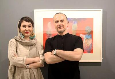 حضور هانیه توسلی در افتتاحیه نمایشگاه مهرداد ختایی در گالری ماه