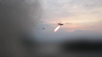 هدف قرار دادن ۲ پایگاه نظامی آمریکا در شرق سوریه با موشک و پهپاد