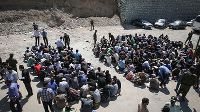 جمع‌آوری بیش از ۲۶۰۰ معتاد متجاهر در غرب تهران/ بازداشت ۱۸۳۹ موادفروش