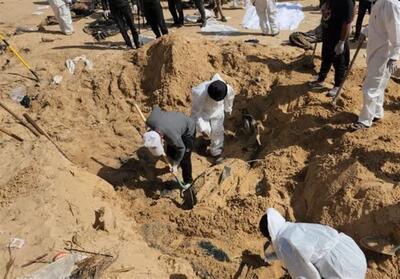 گورهای جمعی و اجساد خاکستر شده در غزه؛ نماد توحش صهیونیسم - تسنیم