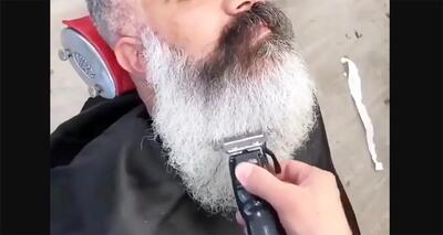 این مرد پس از 30 سال ریش هایش را تراشید ! + فیلم عجیب