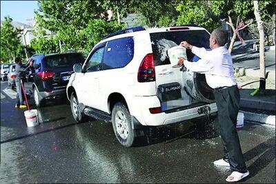 هشدار پلیس به مردم: کنار خیابان ماشین نشورید؛ جریمه می‌شوید