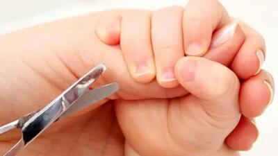 بهترین روش کوتاه کردن ناخن کودک