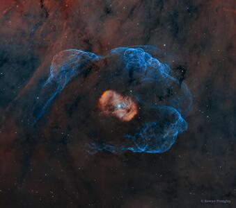 تصویر روز ناسا: سحابی دوقطبی تخم اژدها