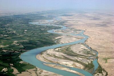 انحراف عمدی آب‌های مشترک ایران و افغانستان؛ طالبان آب هیرمند را به شوره‌زار می‌ریزد تا به ایران نرسد