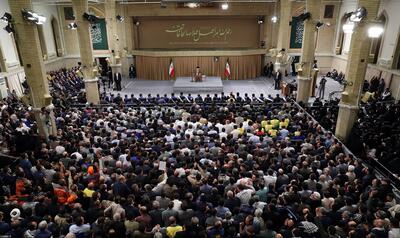 گزارش تصویری: دیدار جمعی از کارگران با رهبر انقلاب اسلامی | خبرگزاری بین المللی شفقنا