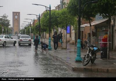 بارش شدید تگرگ در شیراز /آمادگی تمام دستگاه‌های خدمات‌رسان - تسنیم